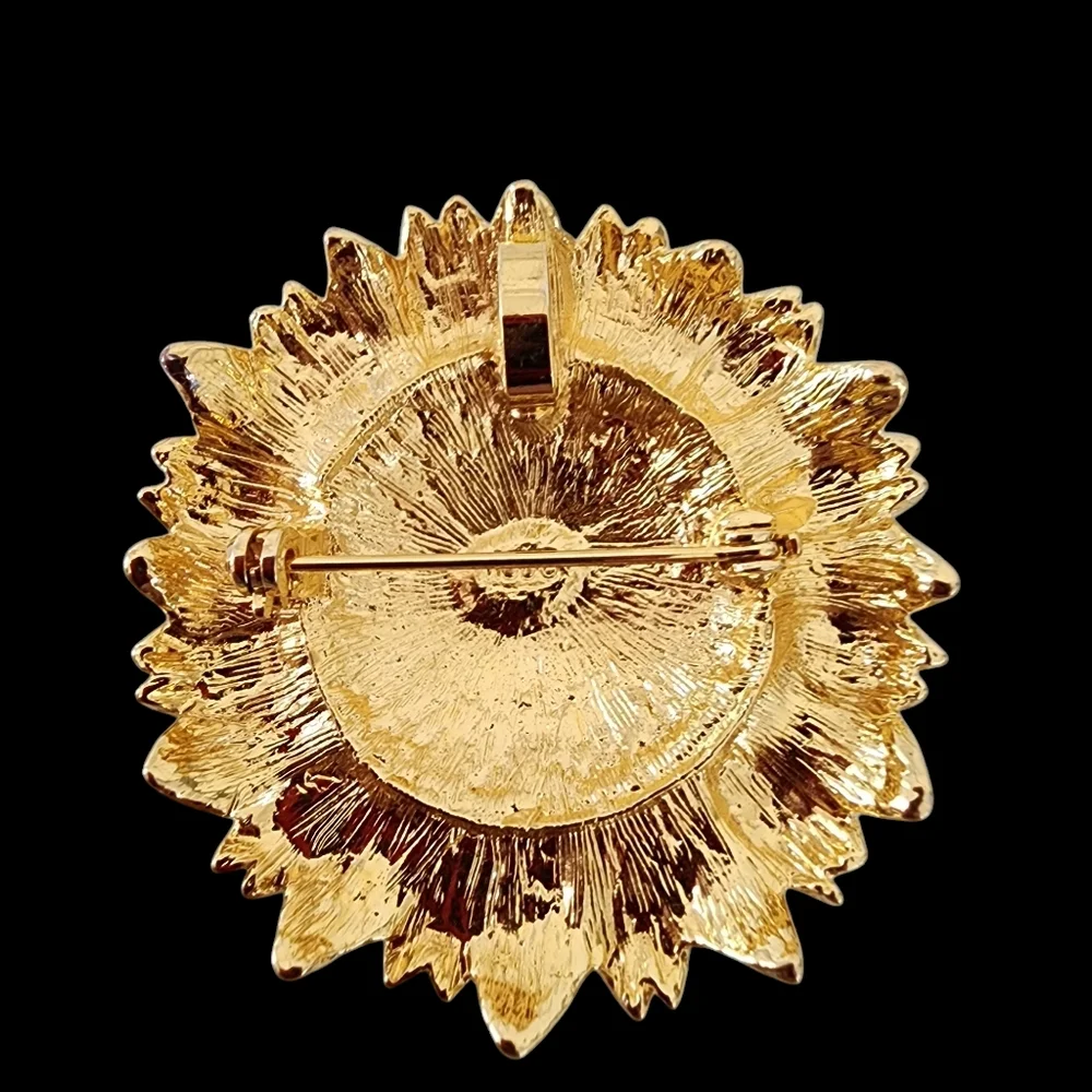 Vintage Mod Brooch Pin Pendant sunflower pearls signed MOD  A0253